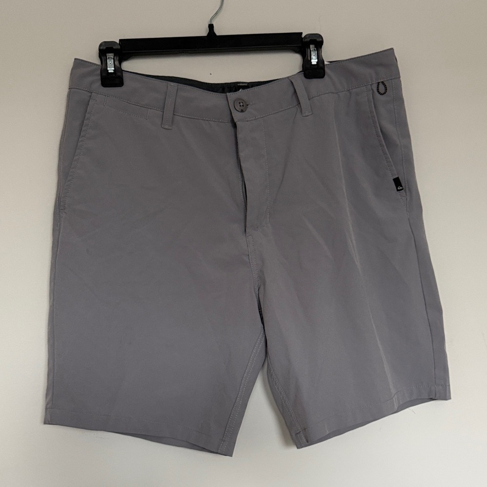 Men's Gray Shorts